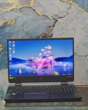 New Laptop Acer Predator Helios 300 16GB Intel Core i9 SSD 1T
