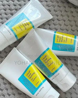 COSRX Cleanser - Low pH Gentle Face Wash 150ml