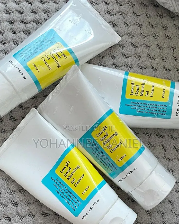 COSRX Cleanser - Low pH Gentle Face Wash 150ml