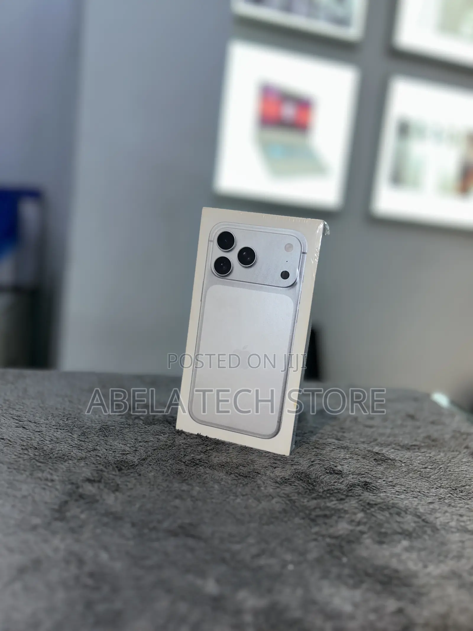 New Apple iPhone 17 Pro Max 256 GB Silver
