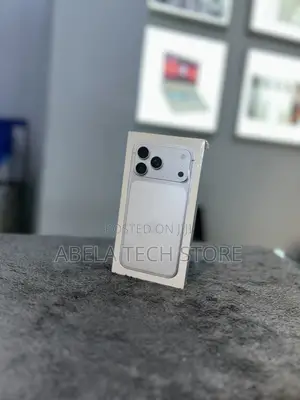 New Apple iPhone 17 Pro Max 256 GB Silver
