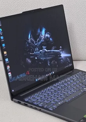 New Laptop Lenovo Yoga 9 32GB Intel Core Ultra 9 SSD 1T