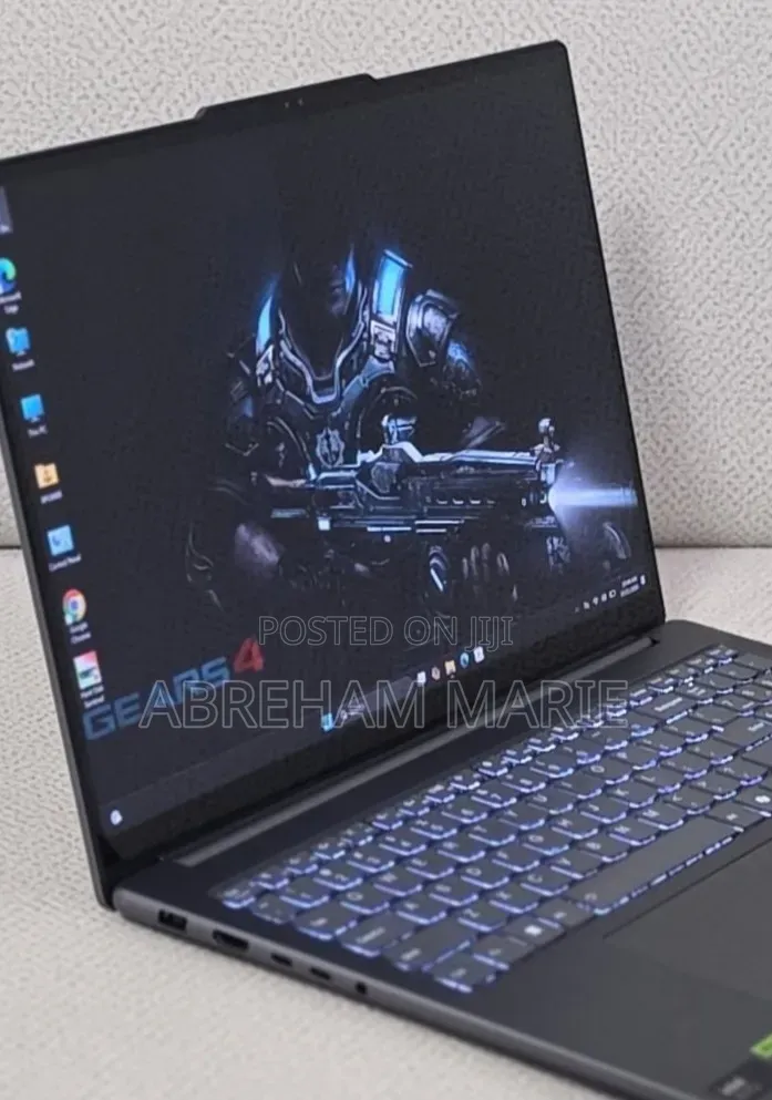New Laptop Lenovo Yoga 9 32GB Intel Core Ultra 9 SSD 1T