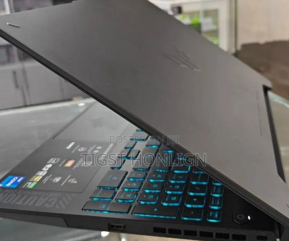 New Laptop Asus TUF Gaming A15 16GB Intel Core i7 SSD 1T