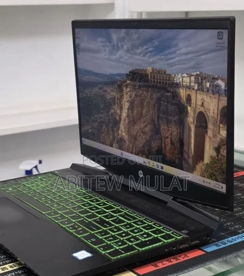 New Laptop HP Pavilion Power 15 16GB Intel Core i5 SSD 512GB