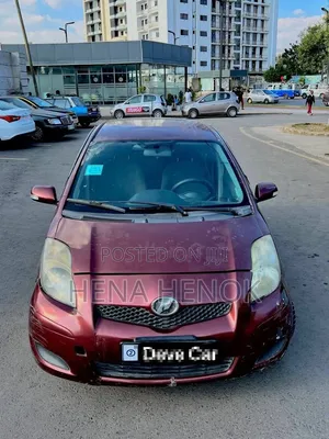 Toyota Yaris 2010 Burgundy