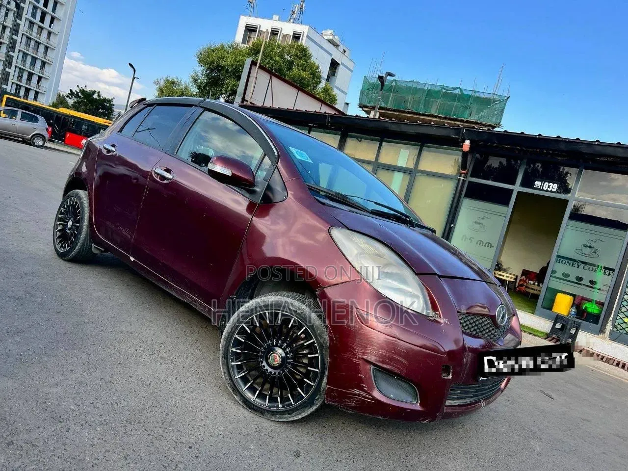 Toyota Yaris 2010 Burgundy