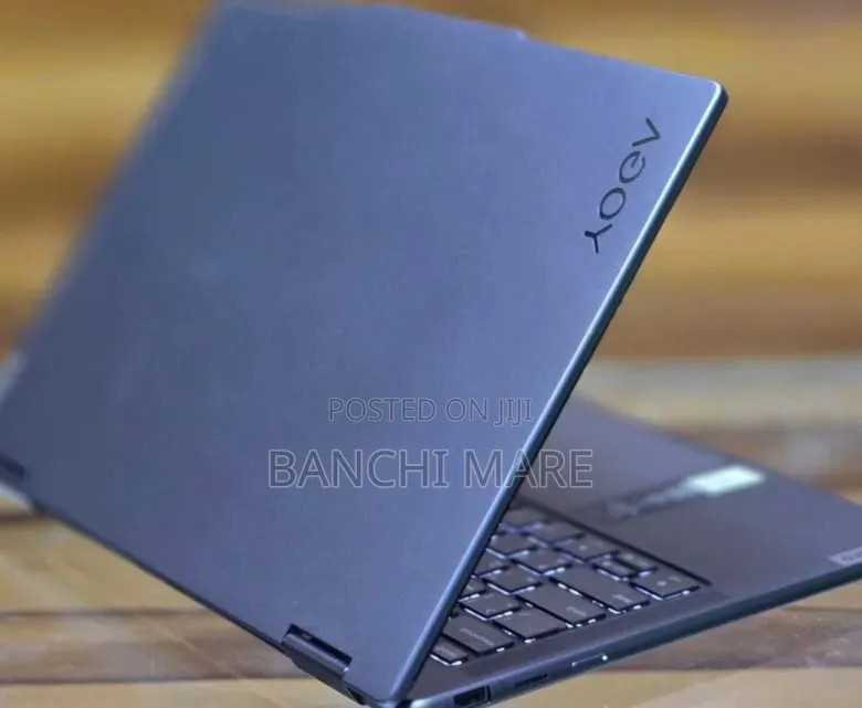 New Laptop Lenovo Yoga 7i 16GB Intel Core i7 SSD 512GB