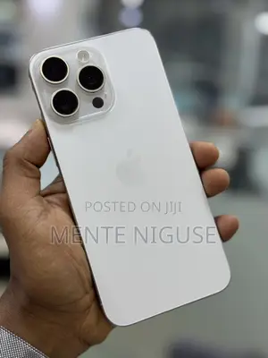 Apple iPhone 15 Pro Max 256 GB White