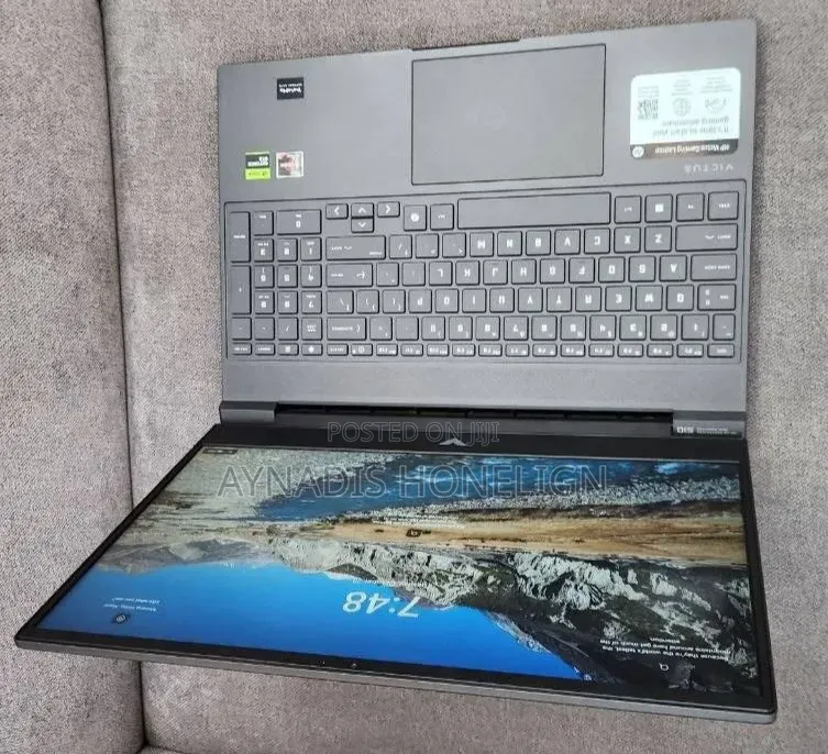New Laptop HP Victus 15 16GB AMD Ryzen 7 SSD 1T