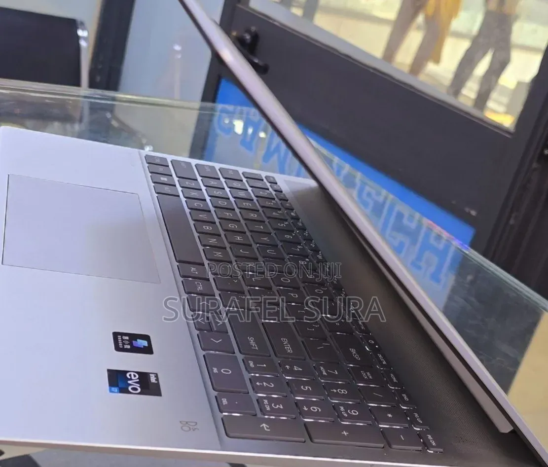 New Laptop HP Pavilion 15 16GB Intel Core i7 SSD 1T