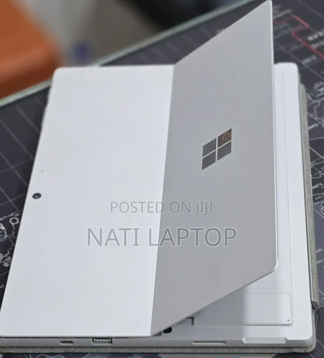 New Laptop Microsoft Surface Pro 7 16GB Intel Core i5 SSD 256GB
