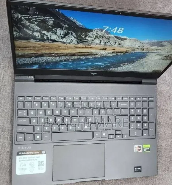 New Laptop HP Victus 16 16GB AMD Ryzen 7 SSD 1T