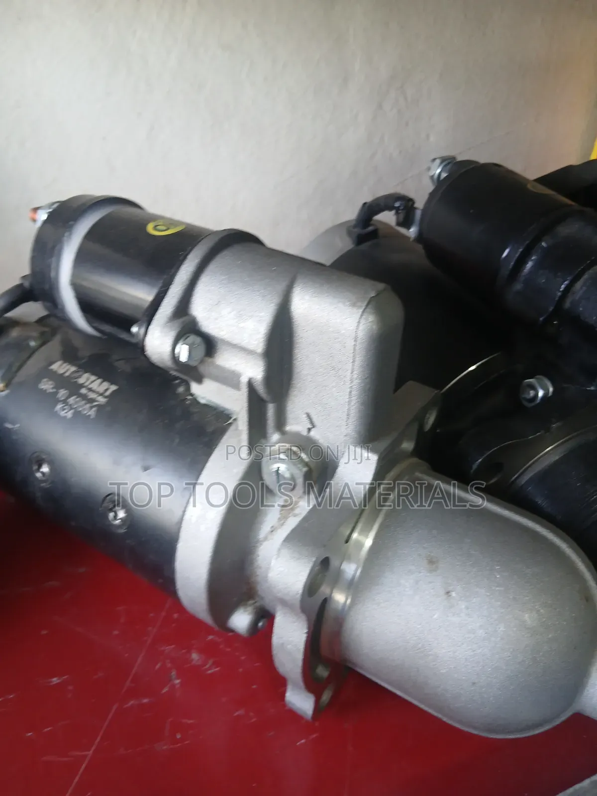 ፡የኤሌክትሪክ ስታርተር ሞተር (Electric Starter Motor)፣