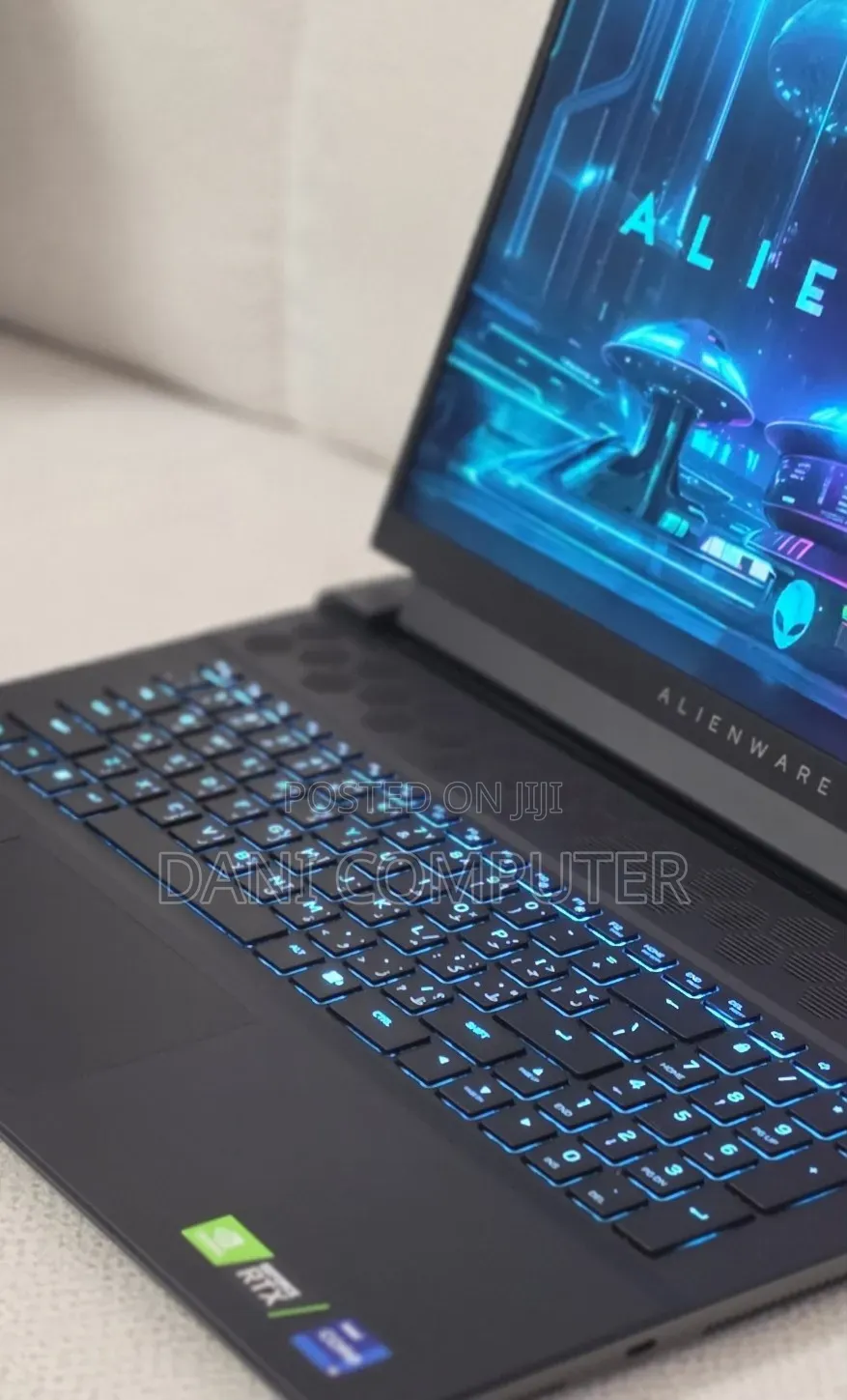New Laptop Alienware M18 R2 32GB Intel Core i9 SSD 2T