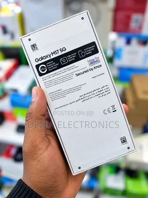 New Samsung Galaxy M17 5G 128 GB White
