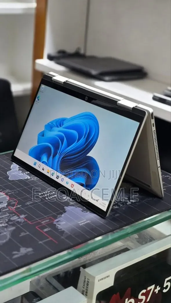 New Laptop HP Pavilion x360 8GB Intel Core i5 SSD 512GB