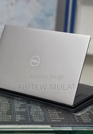 New Laptop Dell Precision 5570 16GB Intel Core i7 SSD 512GB