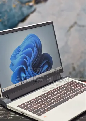 New Laptop Dell G15 5521 Special Edition 16GB AMD Ryzen 7 SSD 512GB