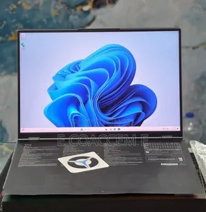 New Laptop Lenovo Legion Slim 5 32GB AMD Ryzen 9 SSD 1T
