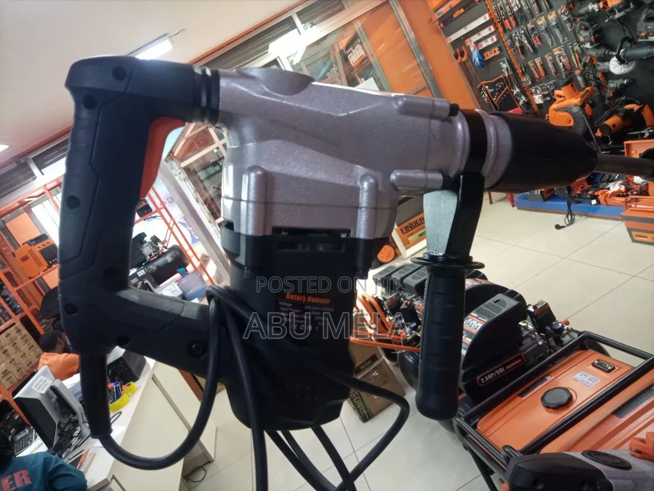 Finder 1500 Watt Rotry Hamer Drill