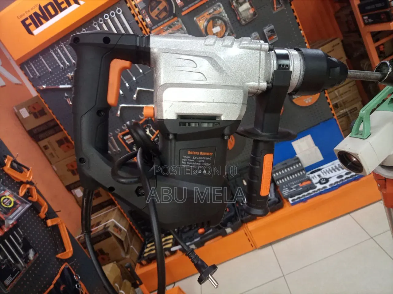 Finder 1500 Watt Rotry Hamer Drill