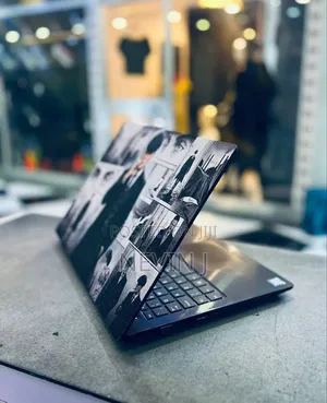 Laptop Lenovo IdeaPad 300 8GB Intel Core i7 HDD 1T