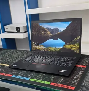 New Laptop Lenovo ThinkPad T14s Gen 1 16GB Intel Core i7 SSD 512GB
