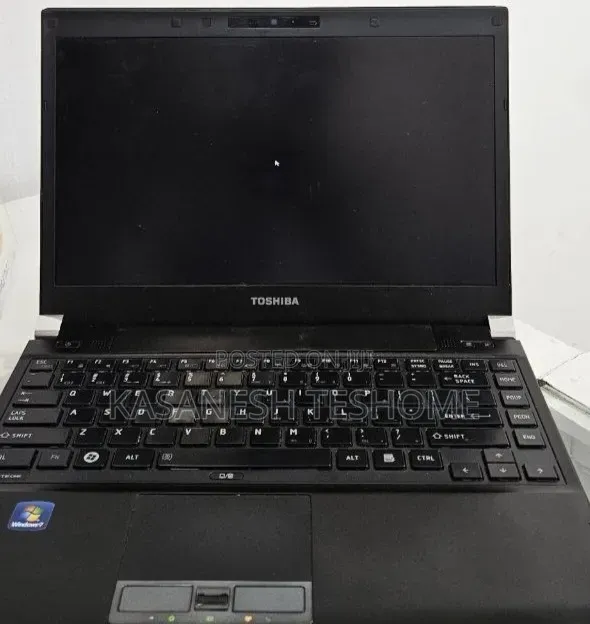 New Laptop Toshiba Portege M750 6GB Intel Core i5 HDD 160GB