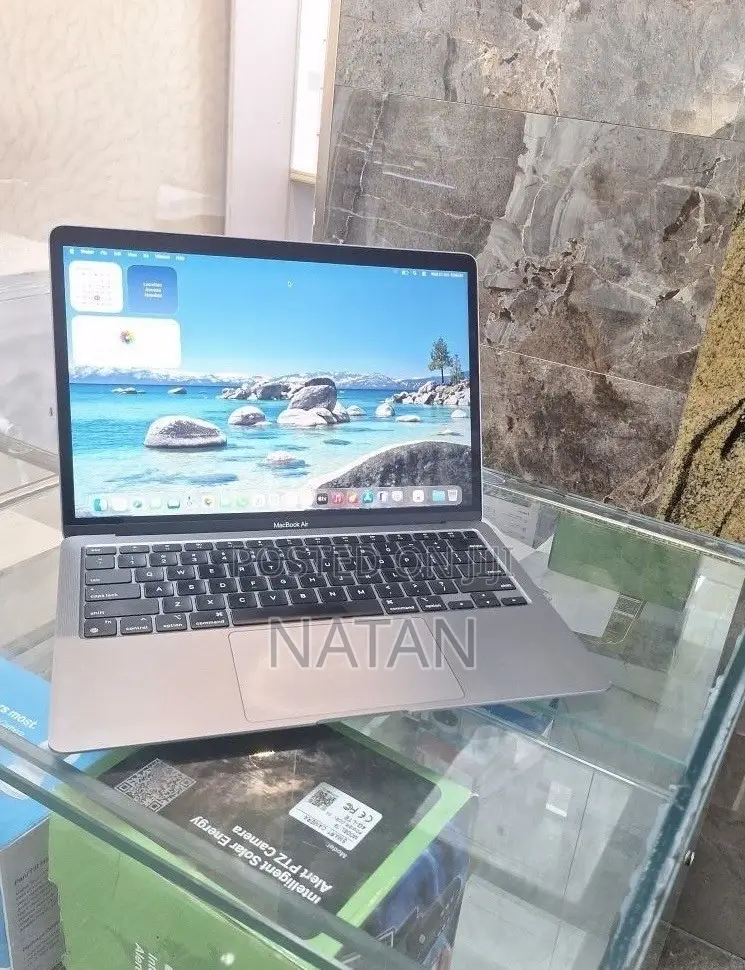 New Laptop Apple MacBook Air 2020 M1 8GB Apple M1 SSD 256GB