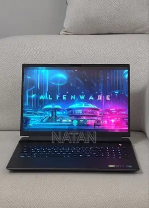 New Laptop Alienware M18 R2 32GB Intel Core i9 SSD 2T