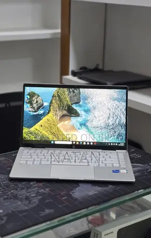 New Laptop HP Pavilion x360 8GB Intel Core i5 SSD 512GB
