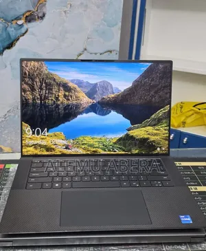 New Laptop Dell Precision 5570 16GB Intel Core i7 SSD 512GB