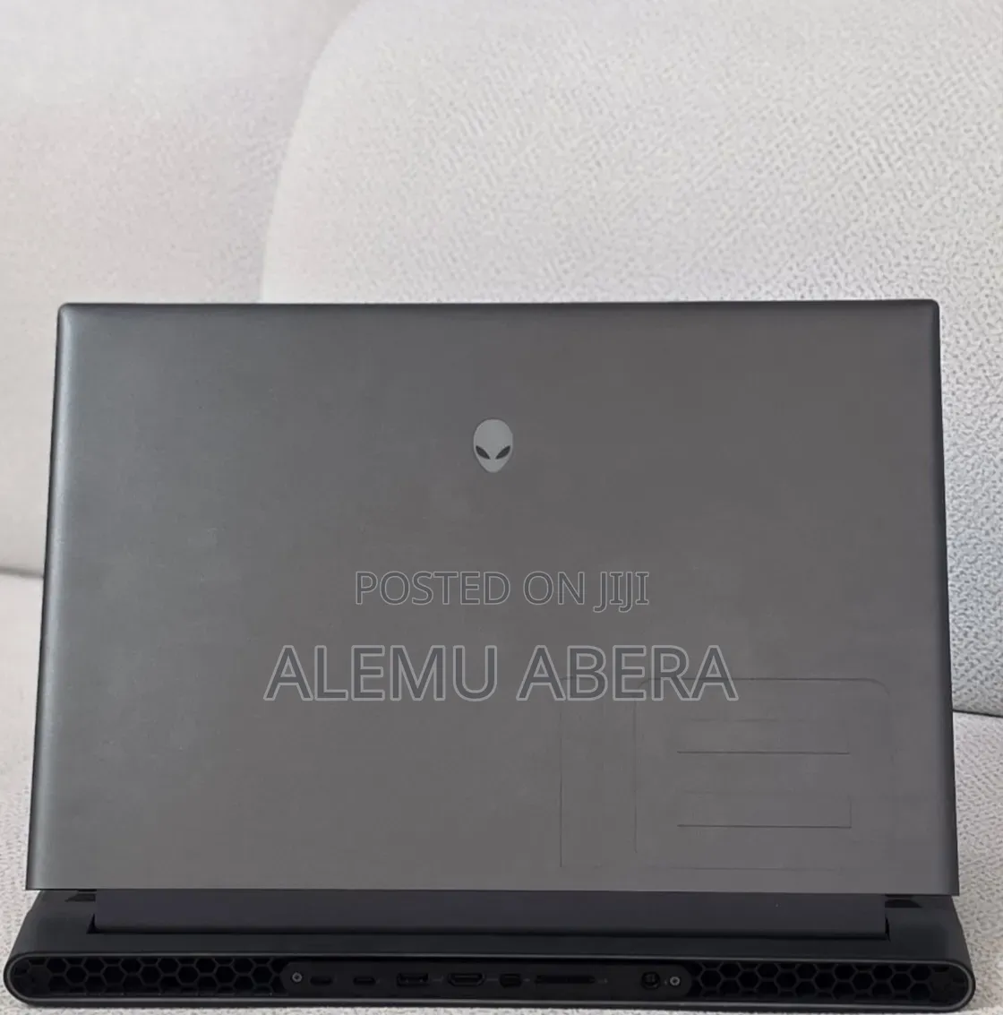 New Laptop Alienware M18 R2 32GB Intel Core i9 SSD 2T