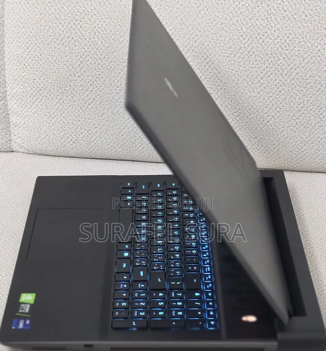 New Laptop Alienware M18 R2 32GB Intel Core i9 SSD 2T
