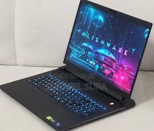 New Laptop Alienware M18 R2 32GB Intel Core i9 SSD 2T