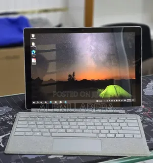 New Laptop Microsoft Surface Pro 7+ 16GB Intel Core i5 SSD 256GB