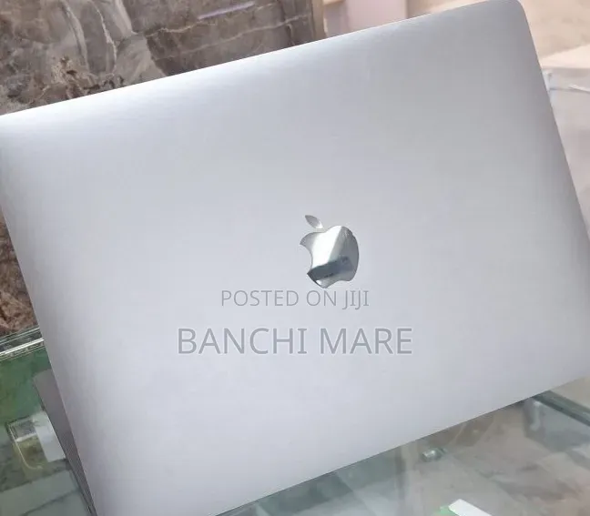 New Laptop Apple MacBook Air 2020 M1 8GB Apple M1 SSD 256GB