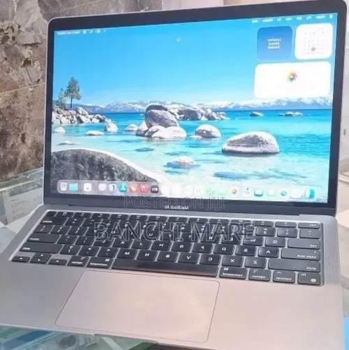 New Laptop Apple MacBook Air 2020 M1 8GB Apple M1 SSD 256GB