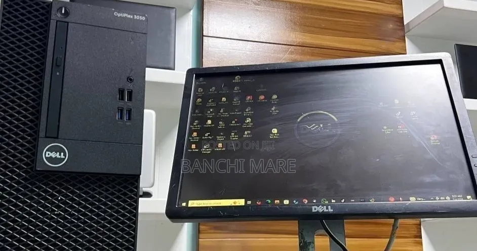 New Desktop Computer Dell OptiPlex 3050 8GB Intel Core i5 HDD 1T