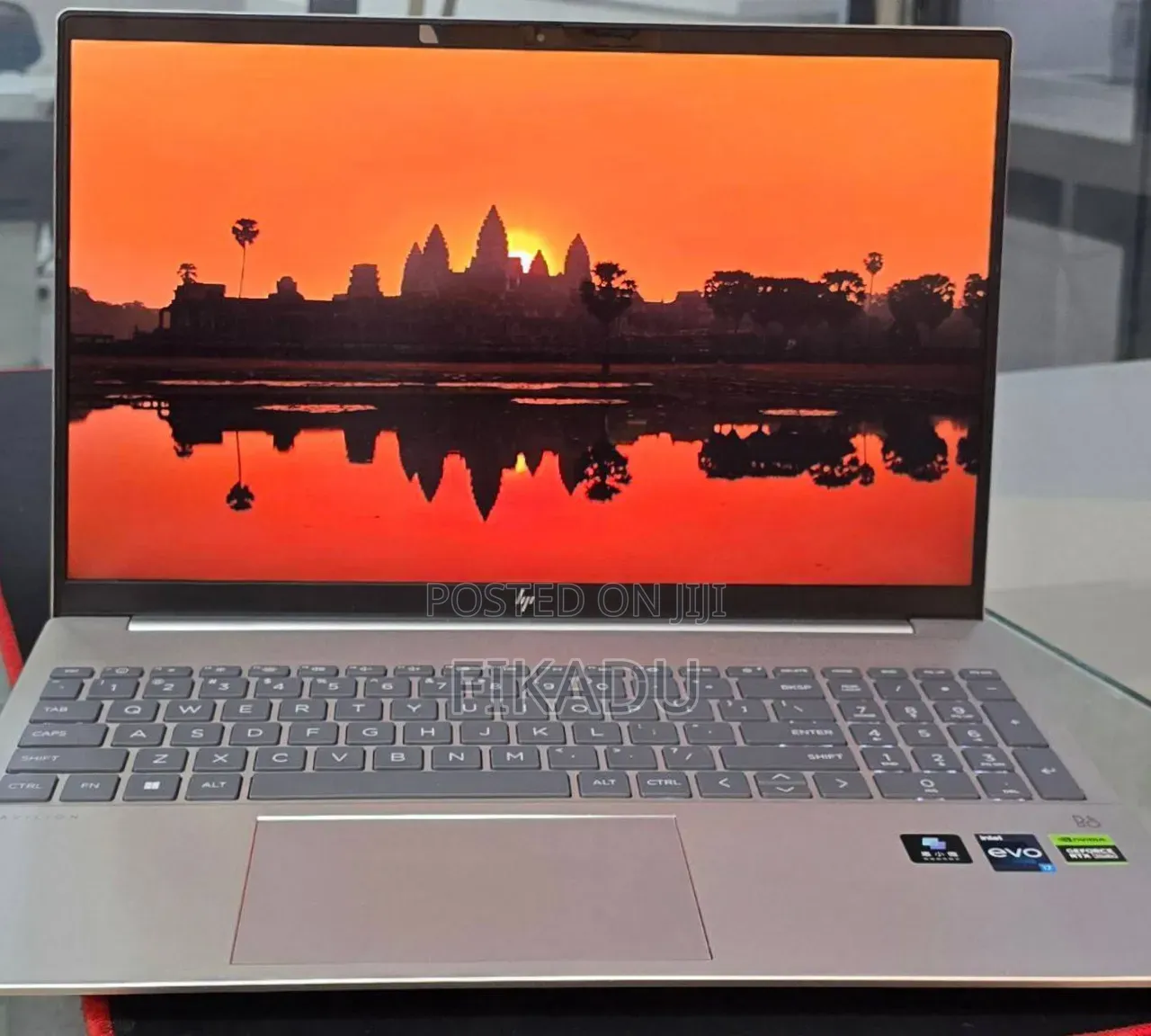 New Laptop HP Pavilion 15 16GB Intel Core i7 SSD 1T