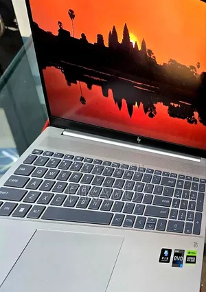 New Laptop HP Pavilion 15 16GB Intel Core i7 SSD 1T