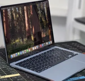 New Laptop Apple MacBook Air 2025 M4 16GB Apple M4 SSD 256GB