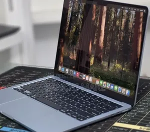 New Laptop Apple MacBook Air 2025 M4 16GB Apple M4 SSD 256GB