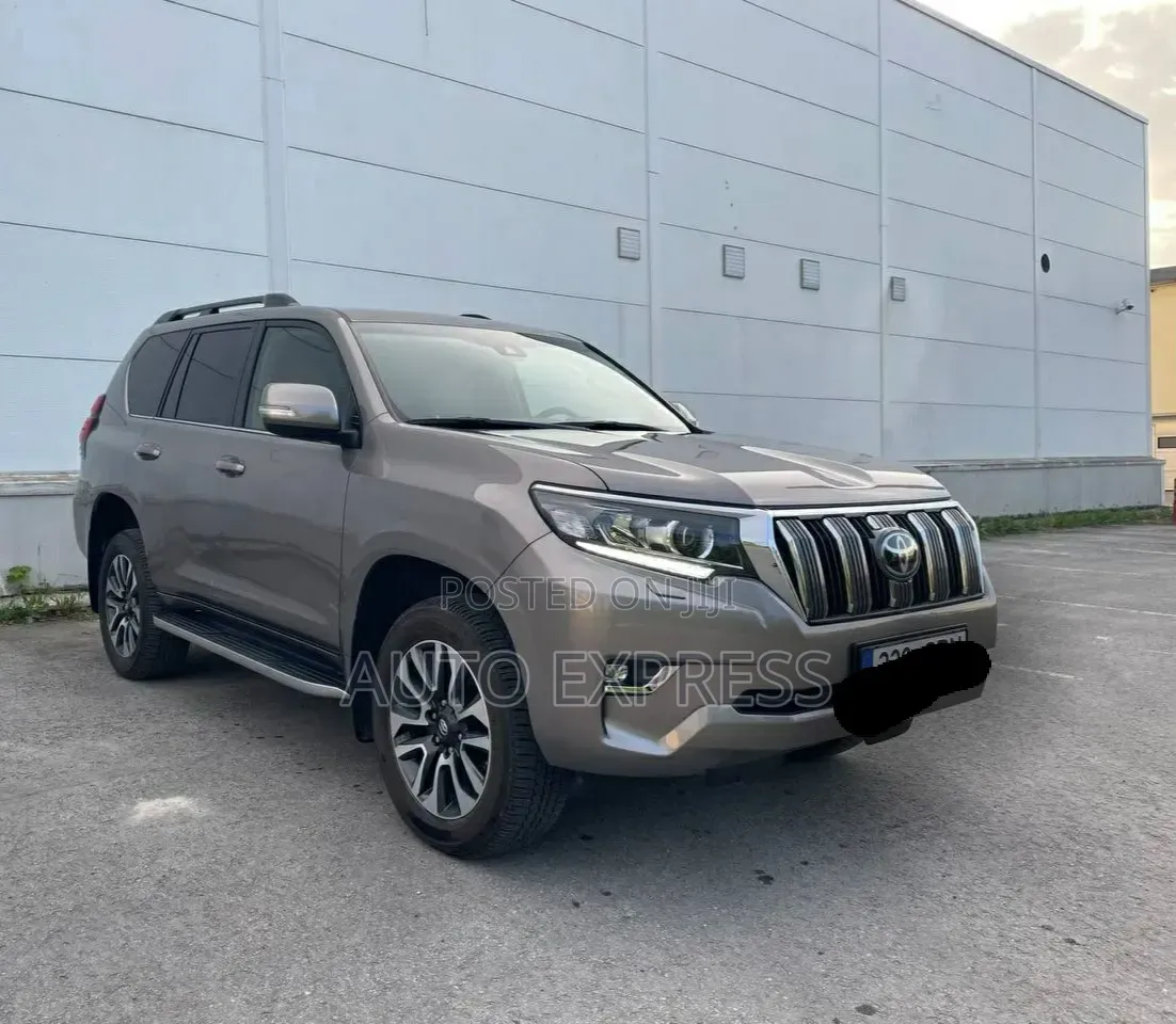 Toyota Land Cruiser Prado 2021 Brown