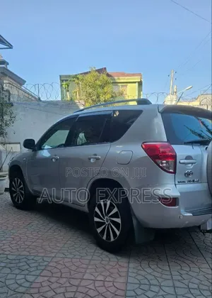Toyota RAV4 2006 Silver