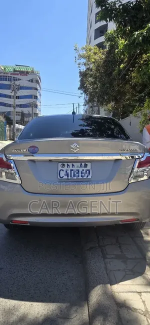 Suzuki Dzire 2022 Gray