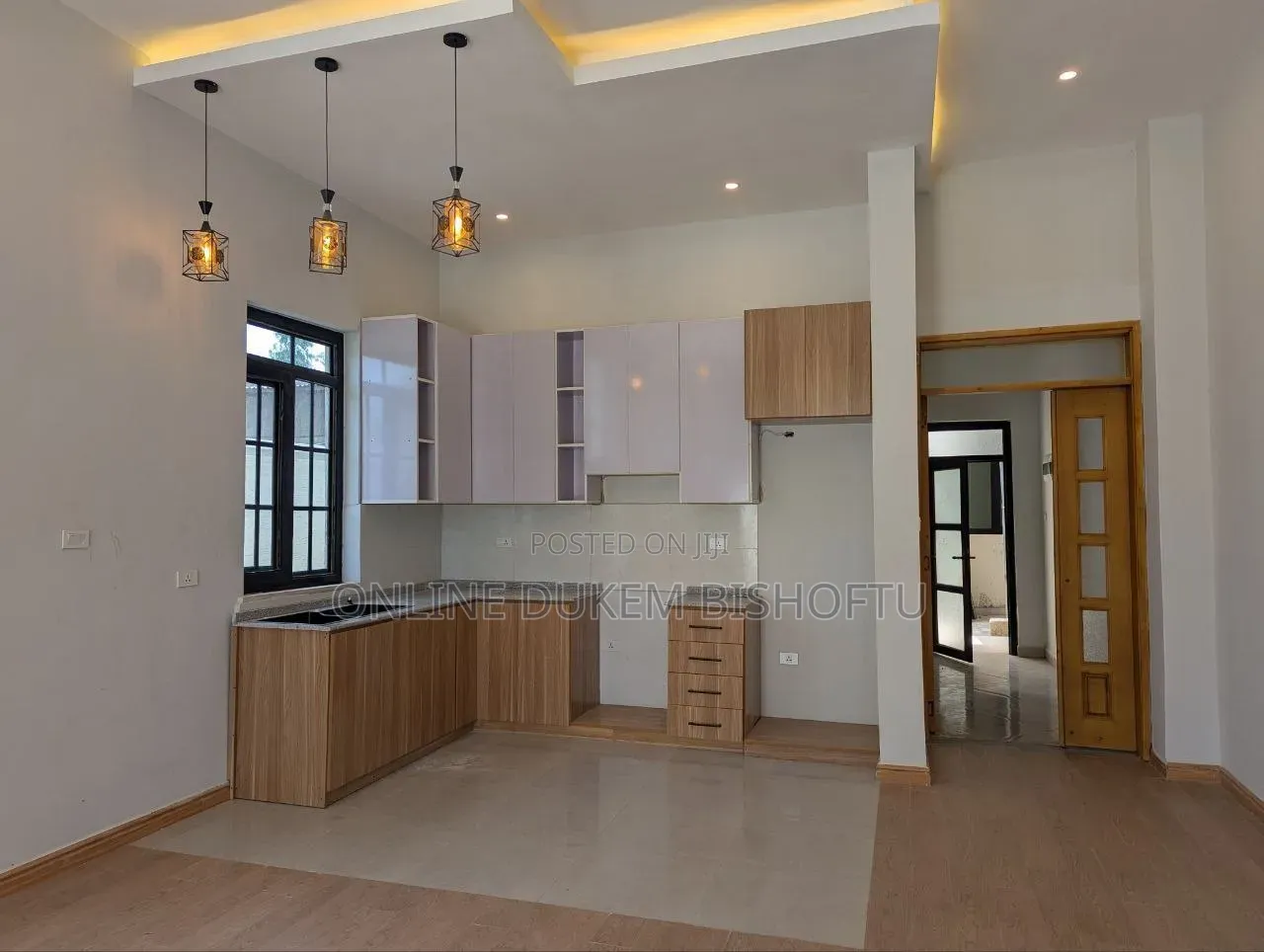 Furnished 8bdrm Villa in Dukem Bishoftu, East Shewa for sale