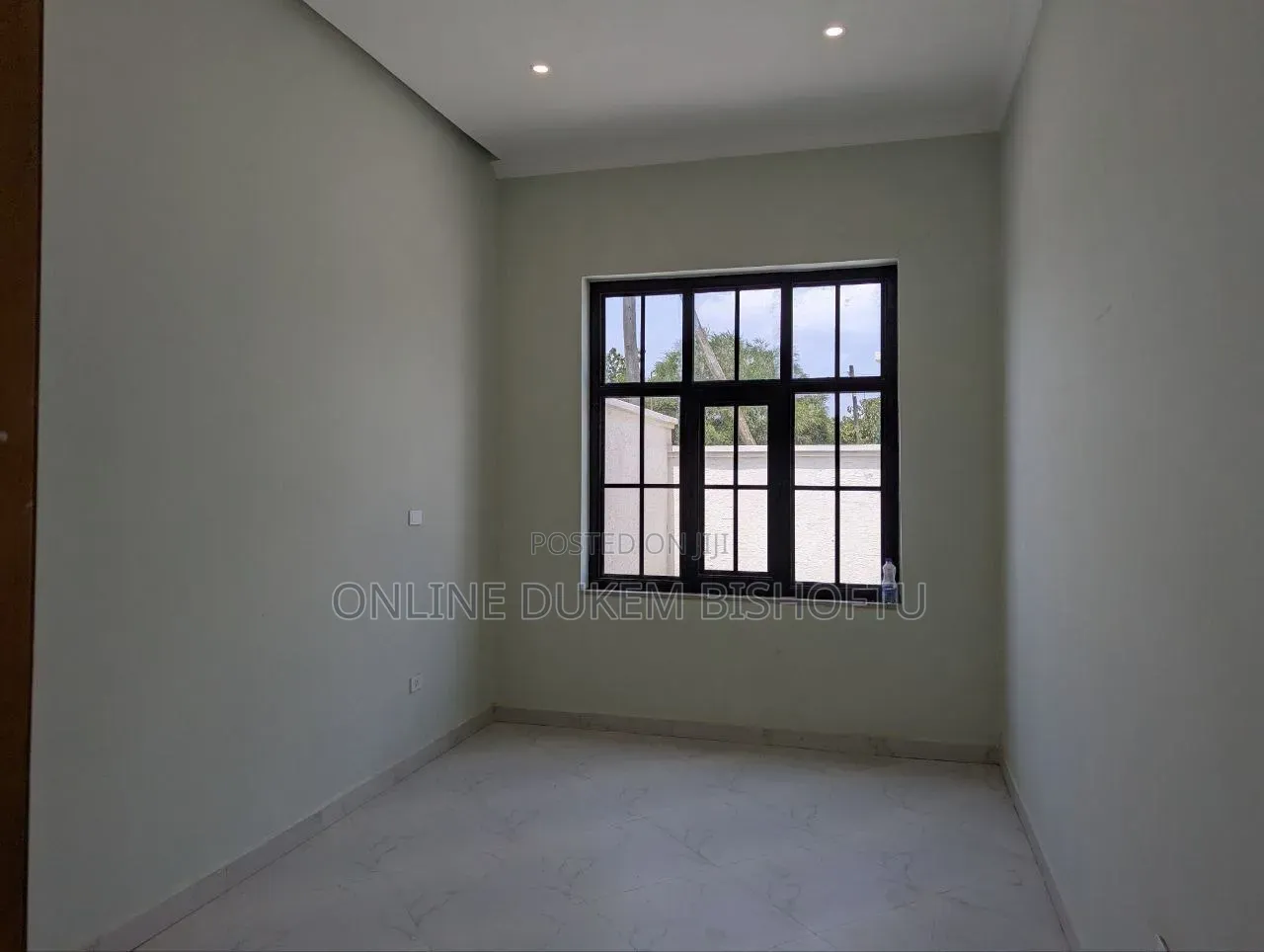 Furnished 8bdrm Villa in Dukem Bishoftu, East Shewa for sale