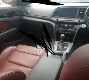 Hyundai Avante 2017 White